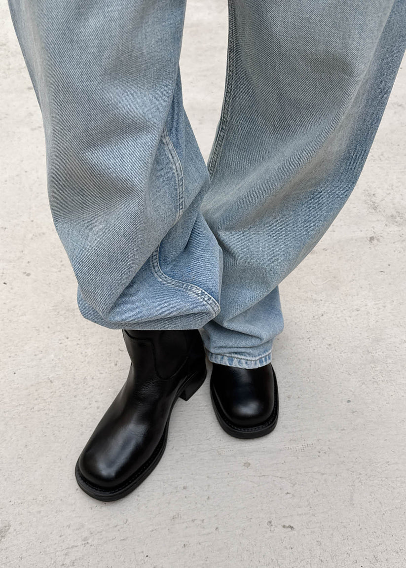 Alohas Rajan Black leather boots