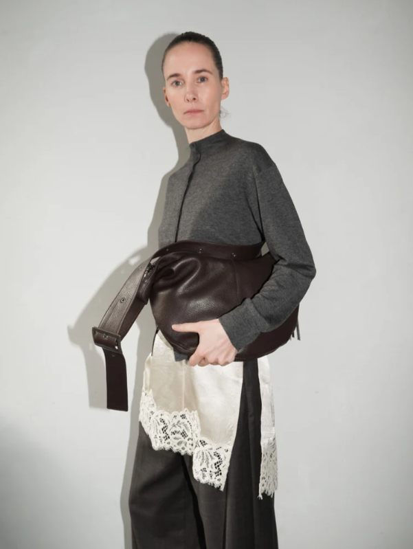 NONA Buckle banana bag XL Chocolat