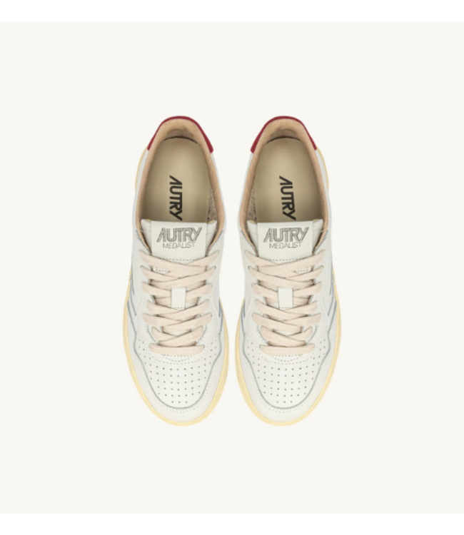 Autry Medalist low wom BJ01 leather/suede/logo sneakers White/deep claret