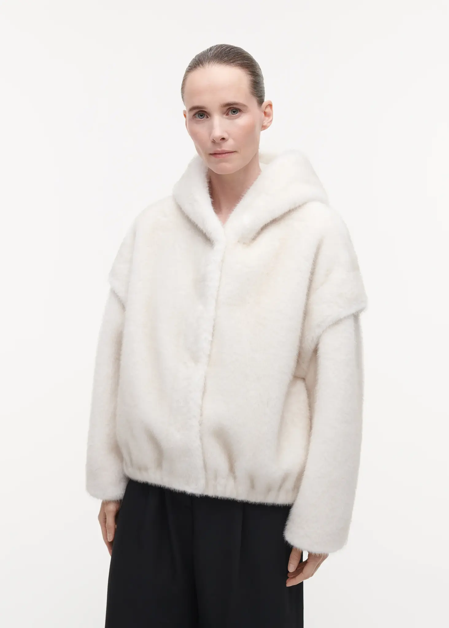 Studio AR Isadee faux mink jas Ecru