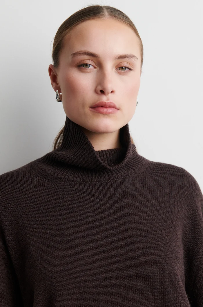 Second Female Alpha knit T-Neck Dark brown melange