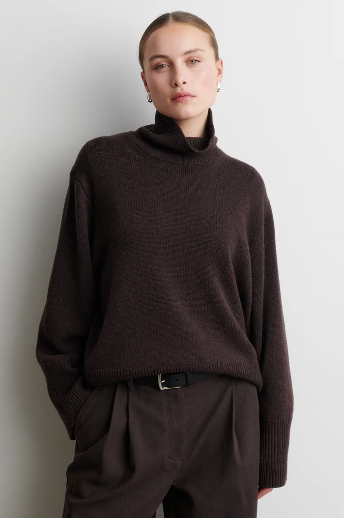 Second Female Alpha knit T-Neck Dark brown melange