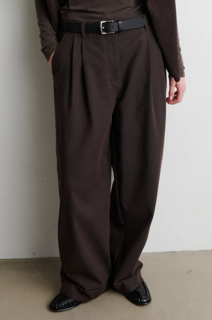 Second Female Dhara trousers Demitasse