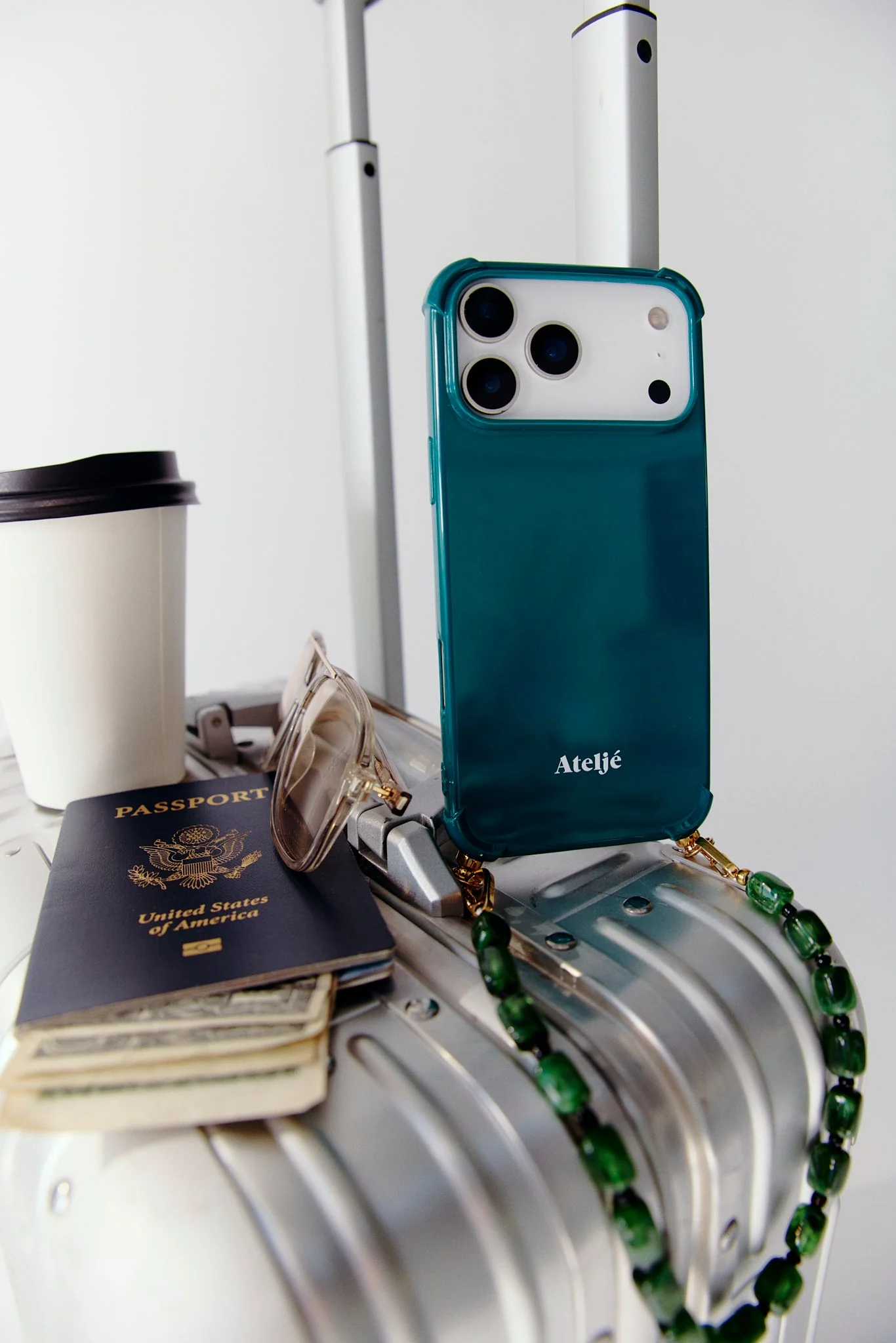 Ateljé Teal case