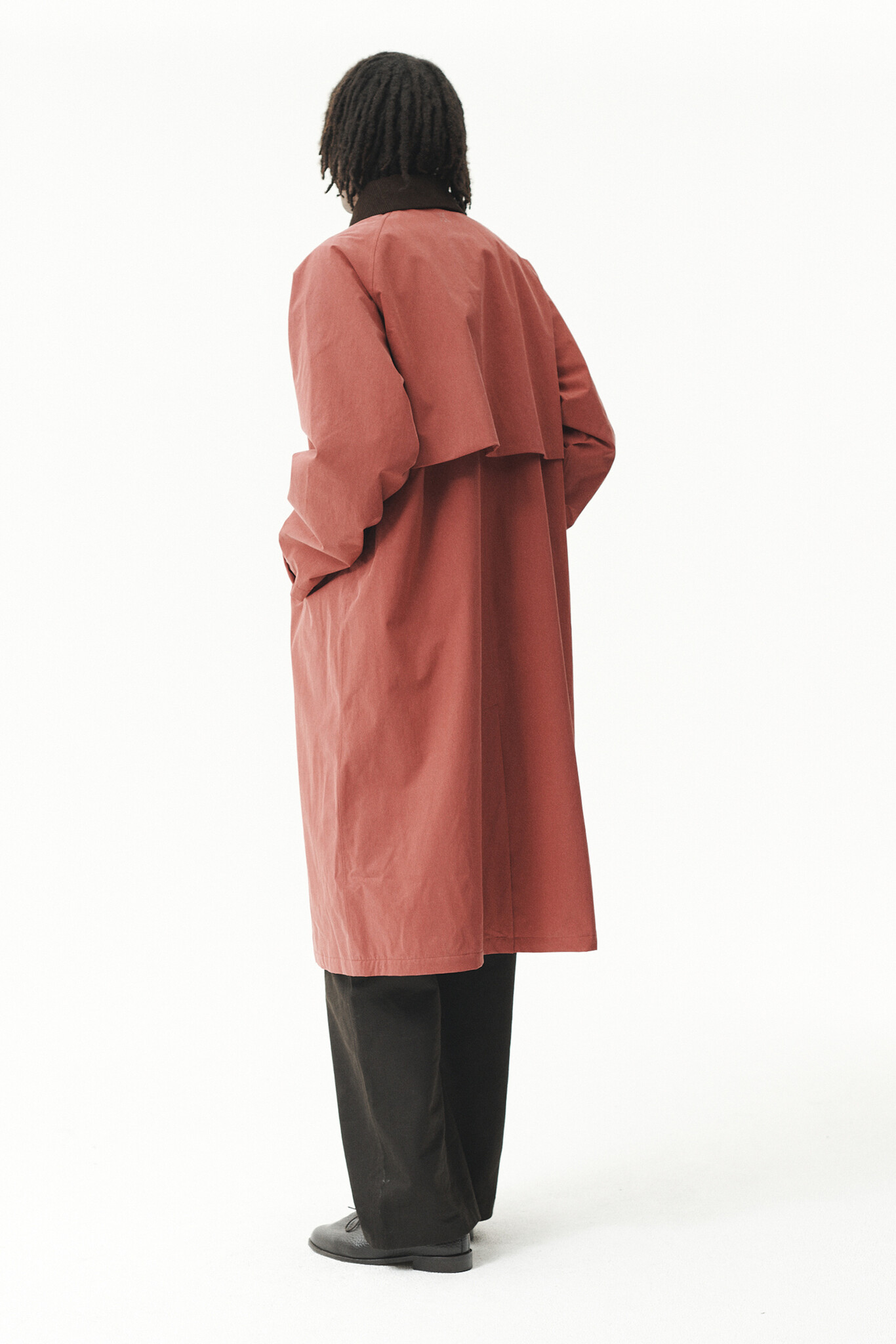 Welter Shelter Long coach washed tencel cordu jas Faded cherry