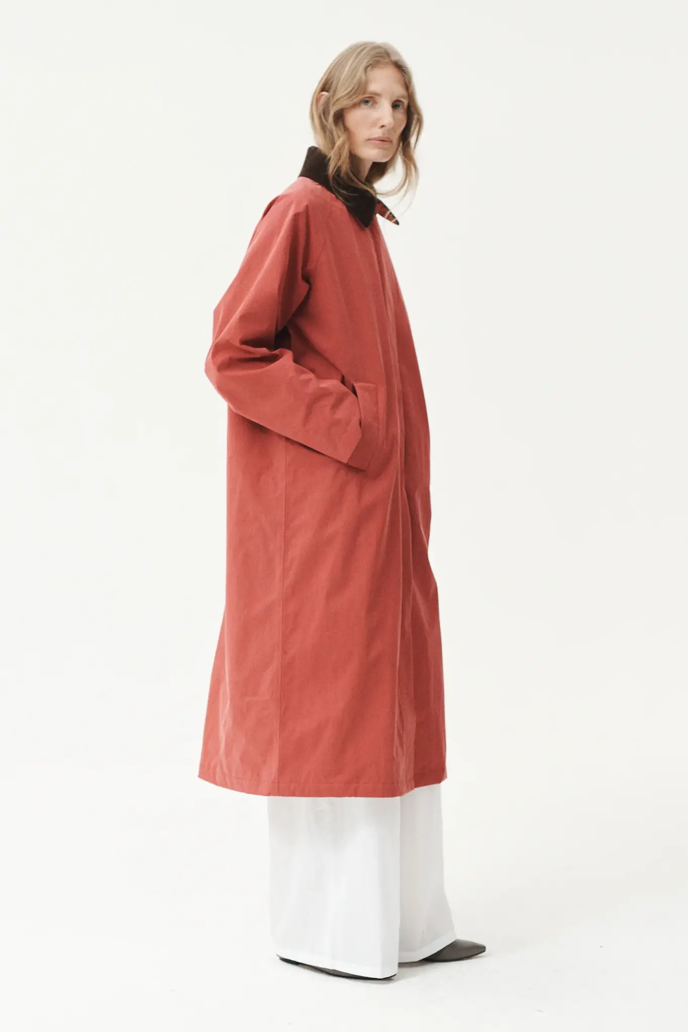 Welter Shelter Long coach washed tencel cordu jas Faded cherry