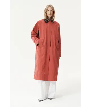 Welter Shelter Long coach washed tencel cordu jas Faded cherry