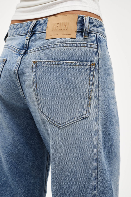 Neuw Nancy barrel jeans vintage indigo