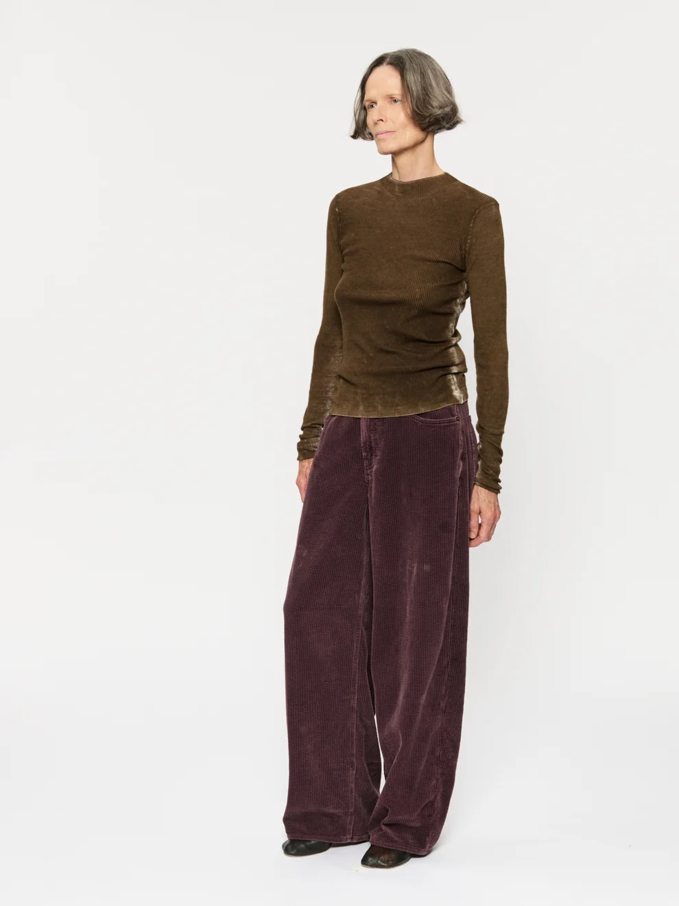 6397 Corduroy roomy trousers Viola