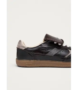 Alohas Tb.490 Club vintage effect Dark Chocolate leather sneakers