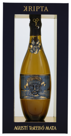 Agustí Torelló Mata Kripta Gran Reserva 2015Zeer complexe neus met daarin citrus, tropisch fruit, zoetige nootaroma's en vanille. In de mond mooi geïntegreerde bubbels en een zeer lange afdronk waarin, naast de mineralen, toast, boter en vanille is te ontdekken.