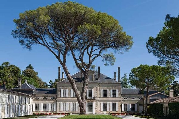 Fine & Rare  Château Batailley, Pauillac 2022