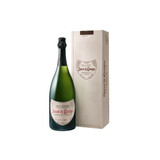 Juvé & Camps Reserva Familia, Cava Gran Reserva, Brut Nature 2021 (BIO) Magnum in kist Juvé & Camps Reserva Familia, Cava Gran Reserva, Brut Nature 2021 (BIO) Magnum in kist