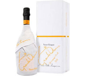 Veuve Clicquot La Grande Dame 2018 Limited Edition by Simon Porte Jacquemus