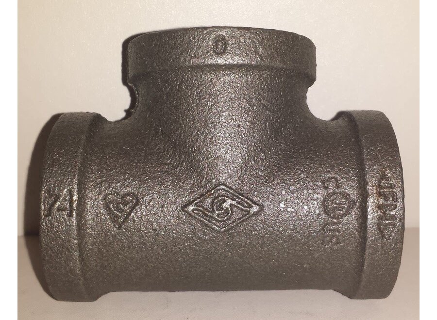 Iron t pipe fitting