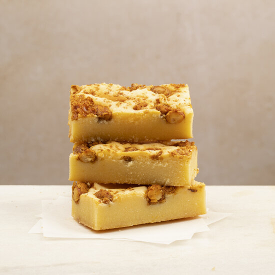 Premium: Mango Chili Blondies