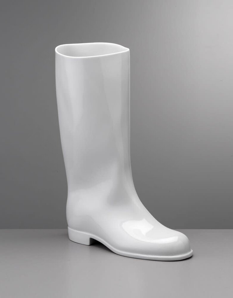 qubus design waterproof vase left boot