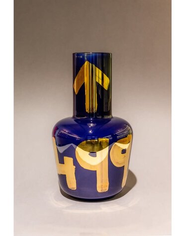 qubus design unnamed vase 499 euro golden touch