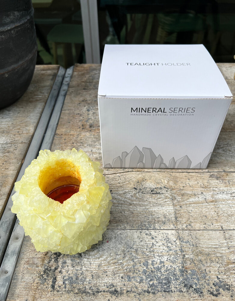 mineral series by isaac monte isaac monte mineral series theelicht geel
