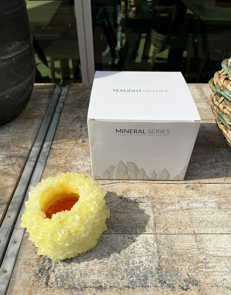 mineral series by isaac monte isaac monte mineral series theelicht geel