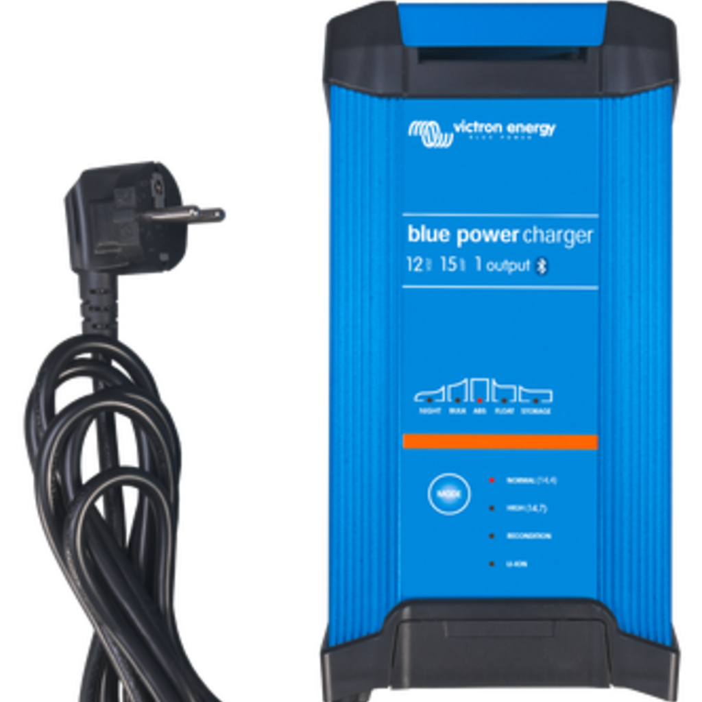 Victron Energy Victron acculader IP22 12V 15A (1)