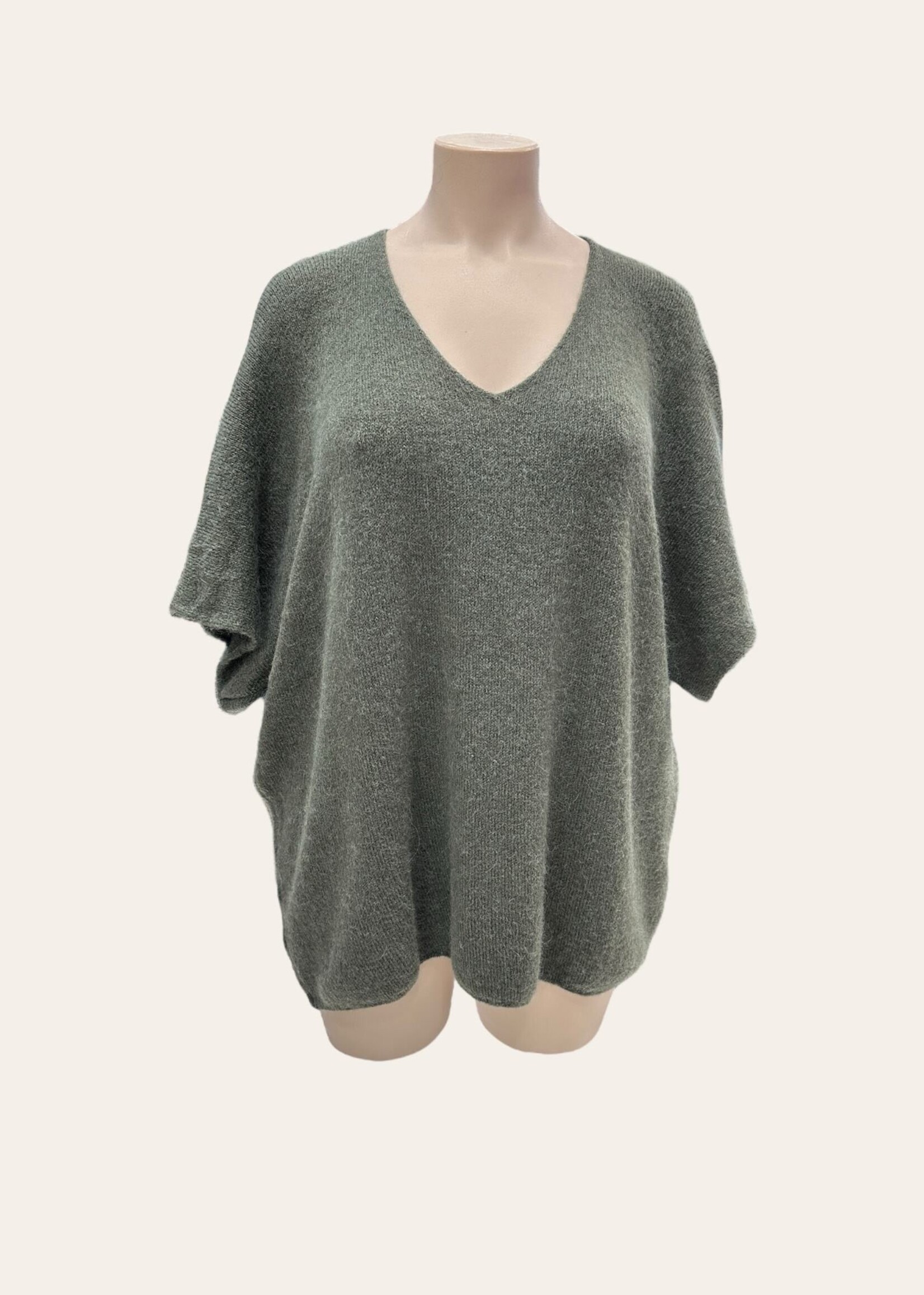 PULL COL V BABY ALPAGA COURTES MANCHES - OVERSIZE 42/50