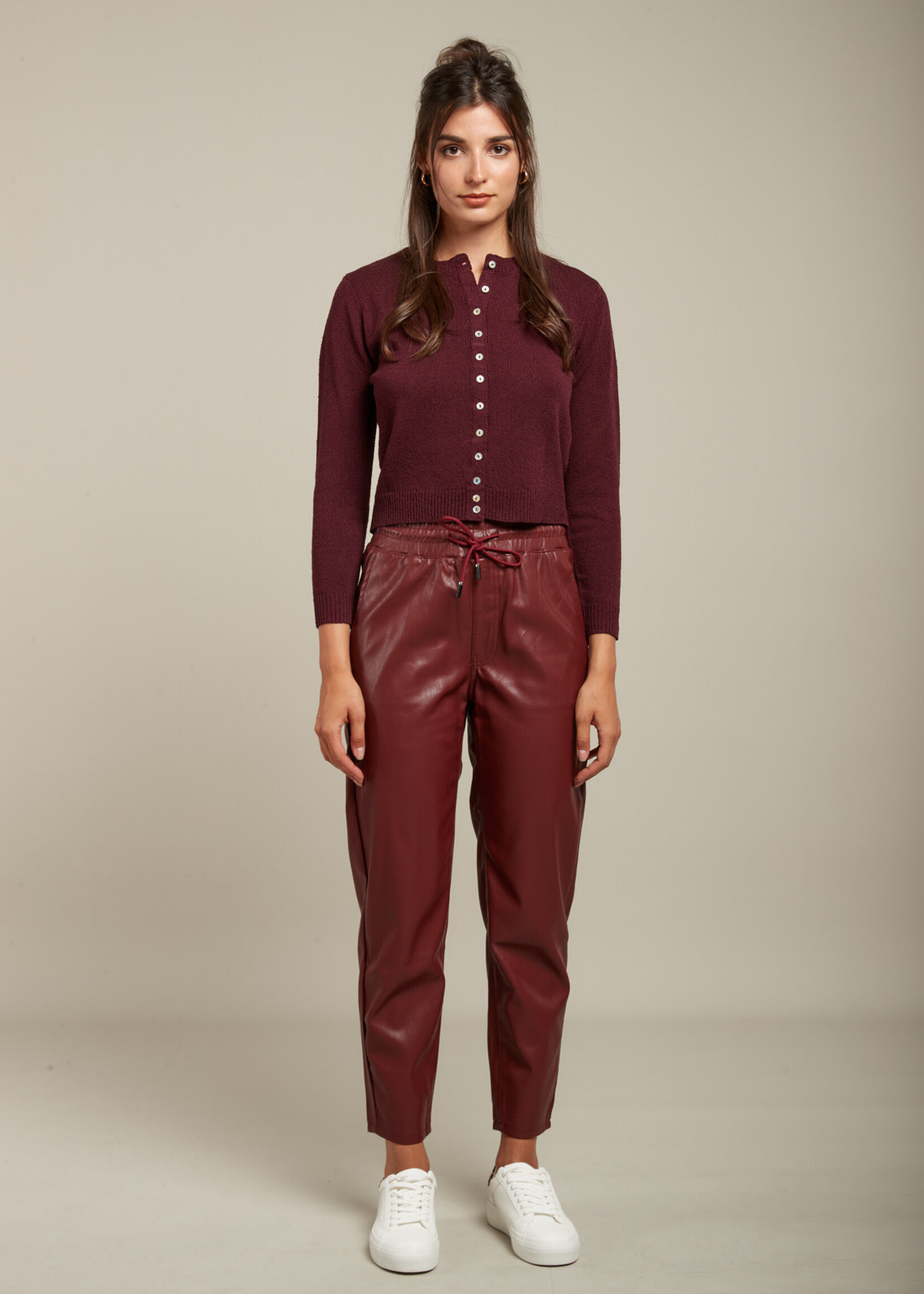 TOXIK3 PANTALON SIMILI CUIR BORDEAUX TAILLE S/36 - DEX