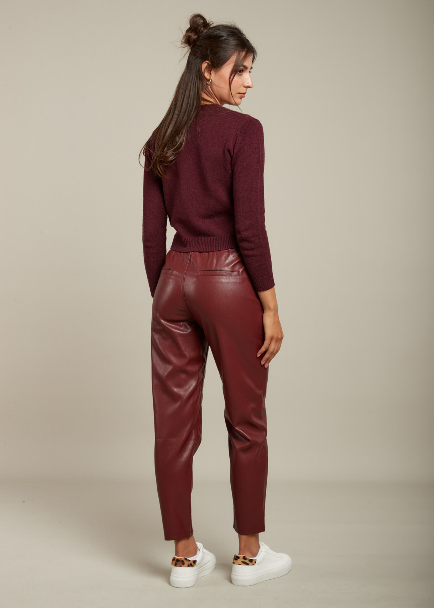 TOXIK3 PANTALON SIMILI CUIR BORDEAUX TAILLE S/36 - DEX