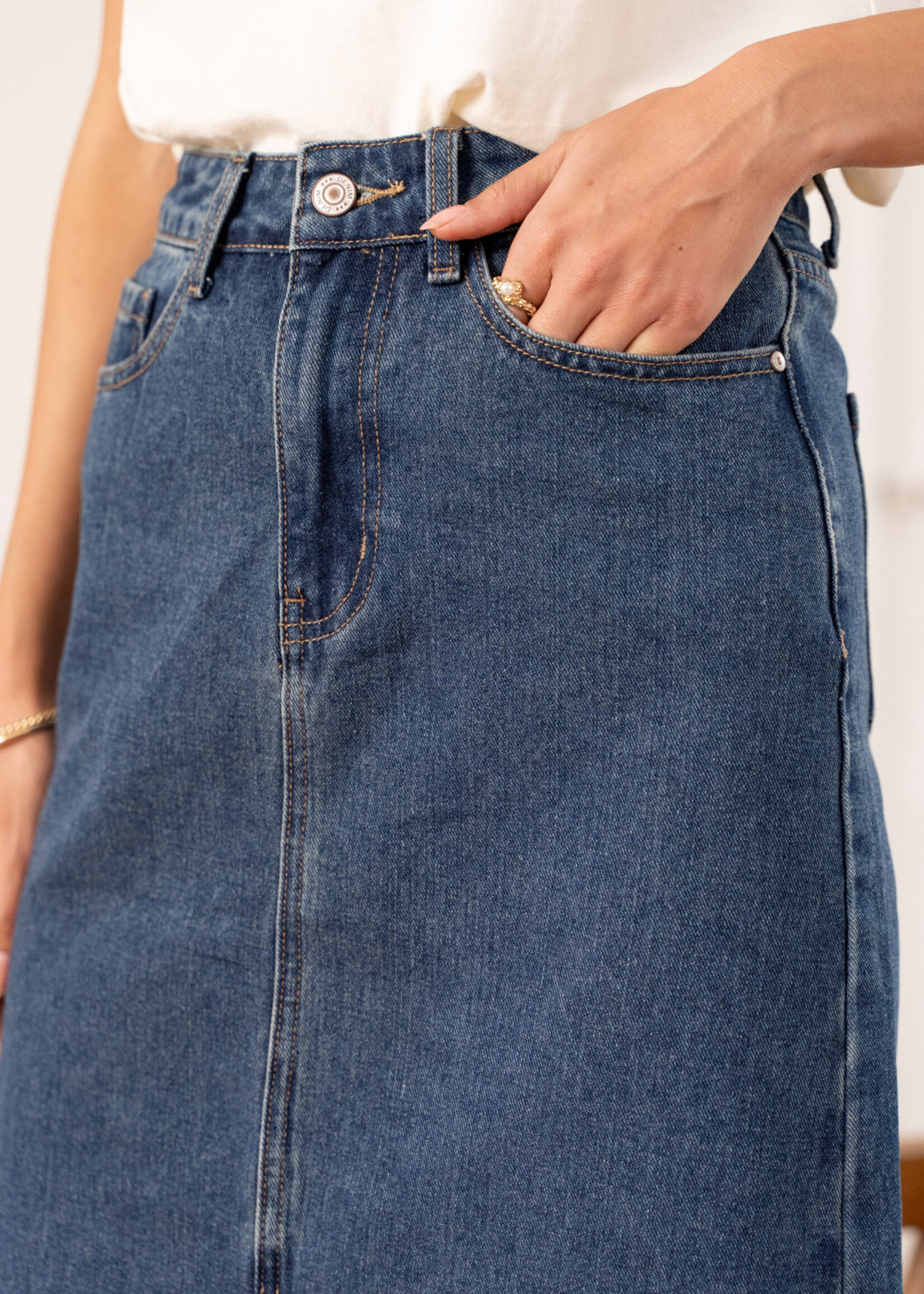 ORAIJE ROK JEAN MET EEN SPLIT - JUDY