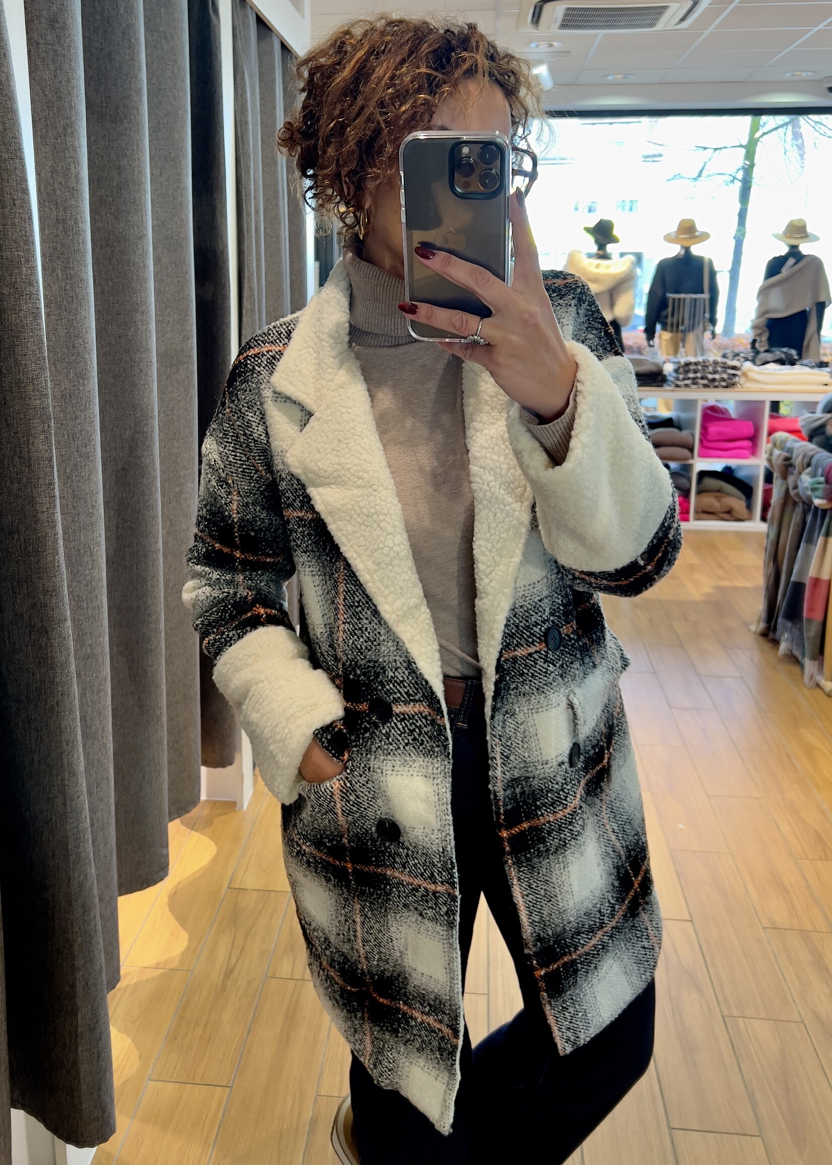 MANTEAU A CARREAUX - MOUMOUTE