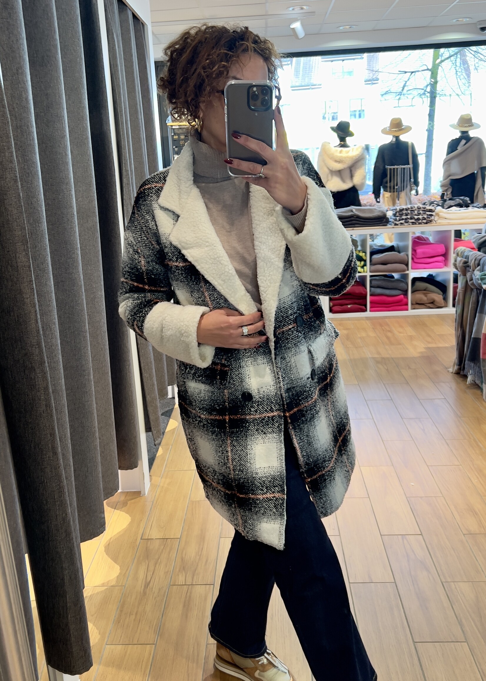 MANTEAU A CARREAUX - MOUMOUTE