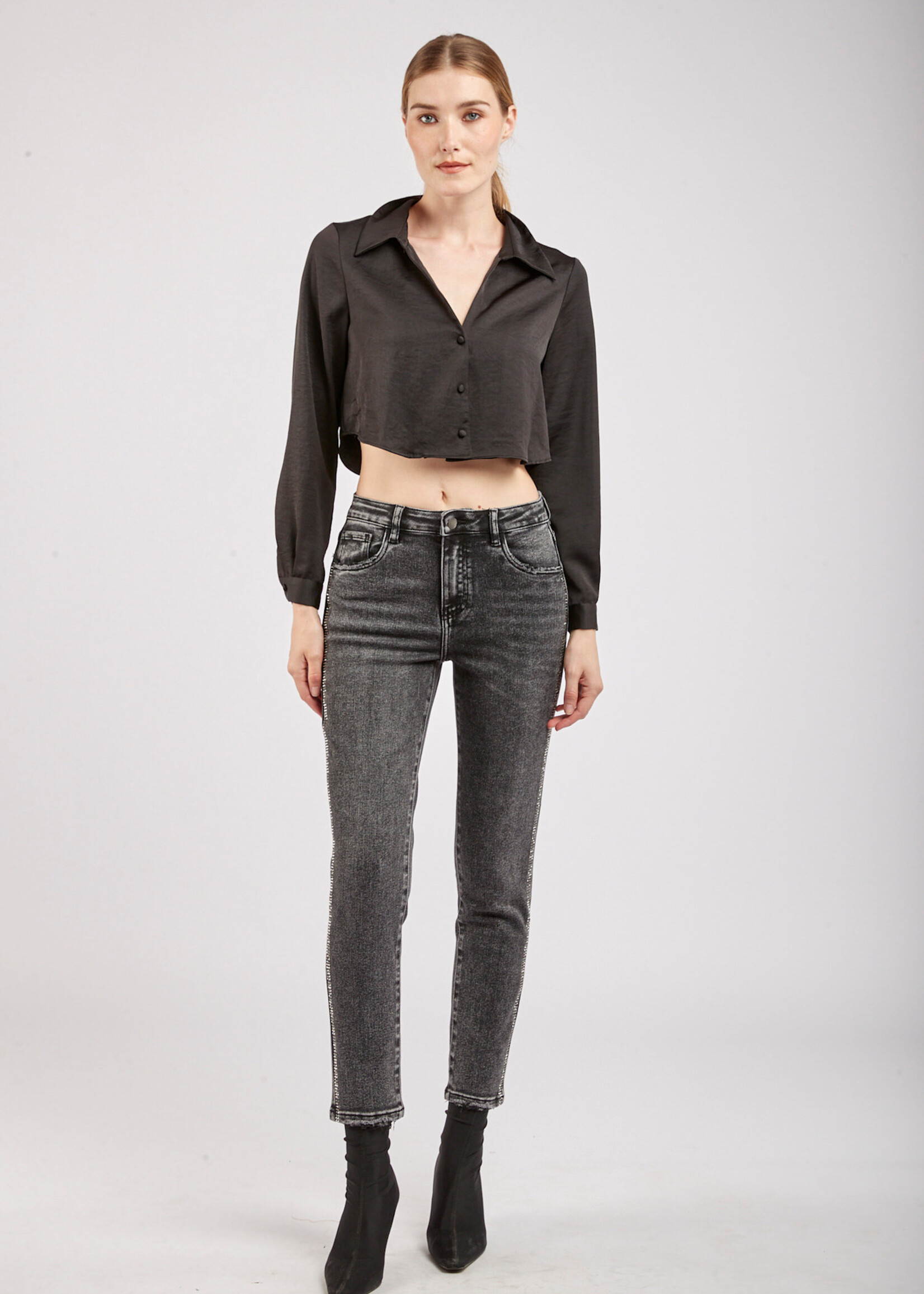 TOXIK3 VERVAAGDE JEANS MET STRASS ZIJDETAIL - BRIS