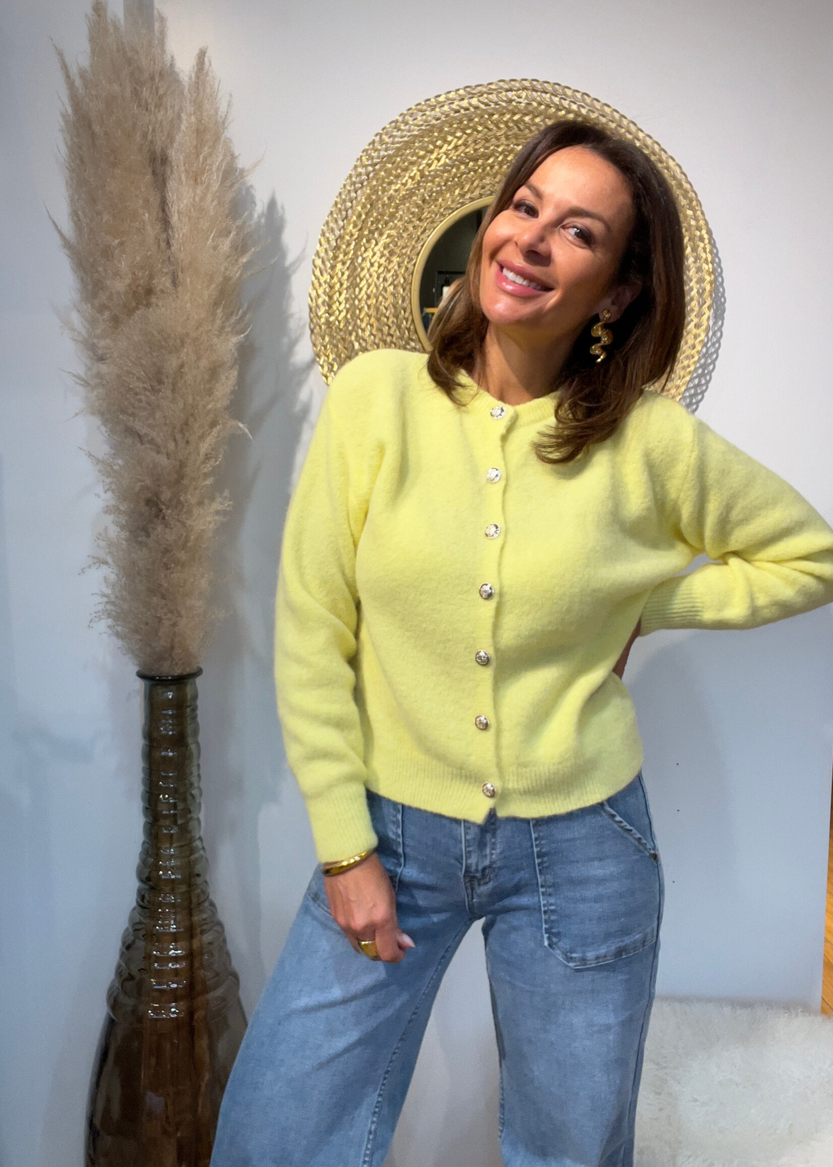 Sofia vest met gouden knopen en rond hals - ONE SIZE