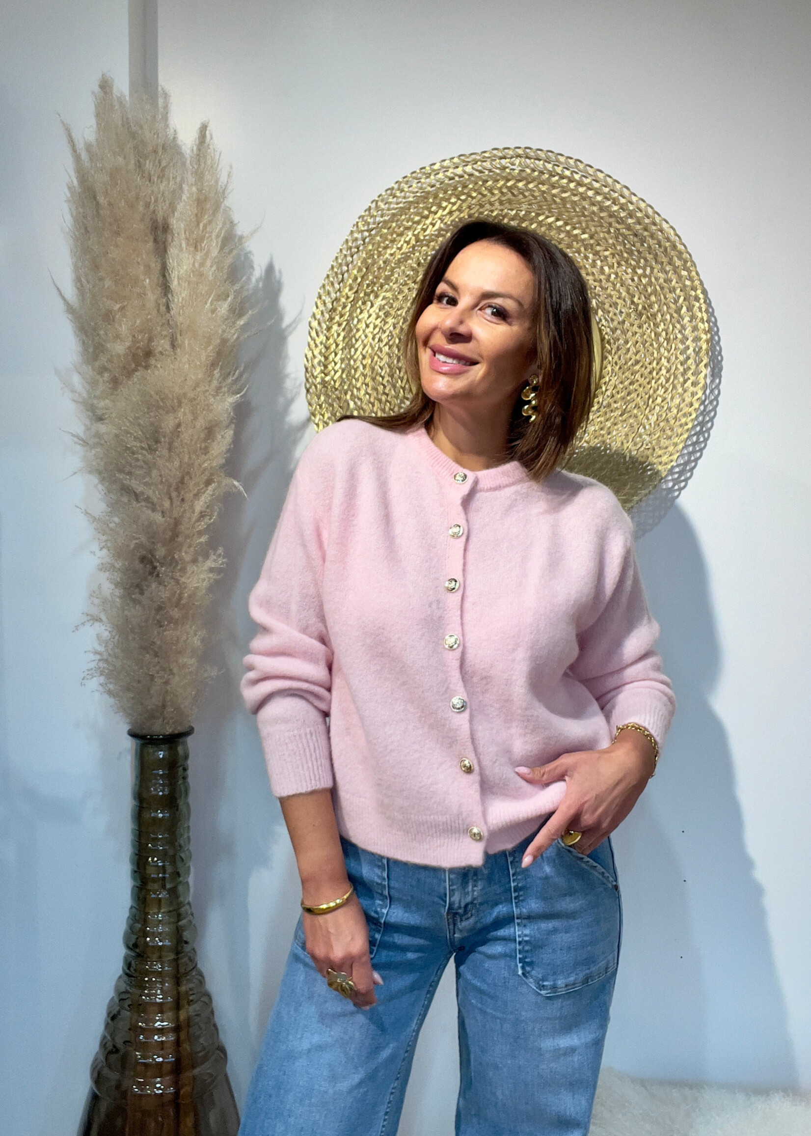 Sofia vest met gouden knopen en rond hals - ONE SIZE