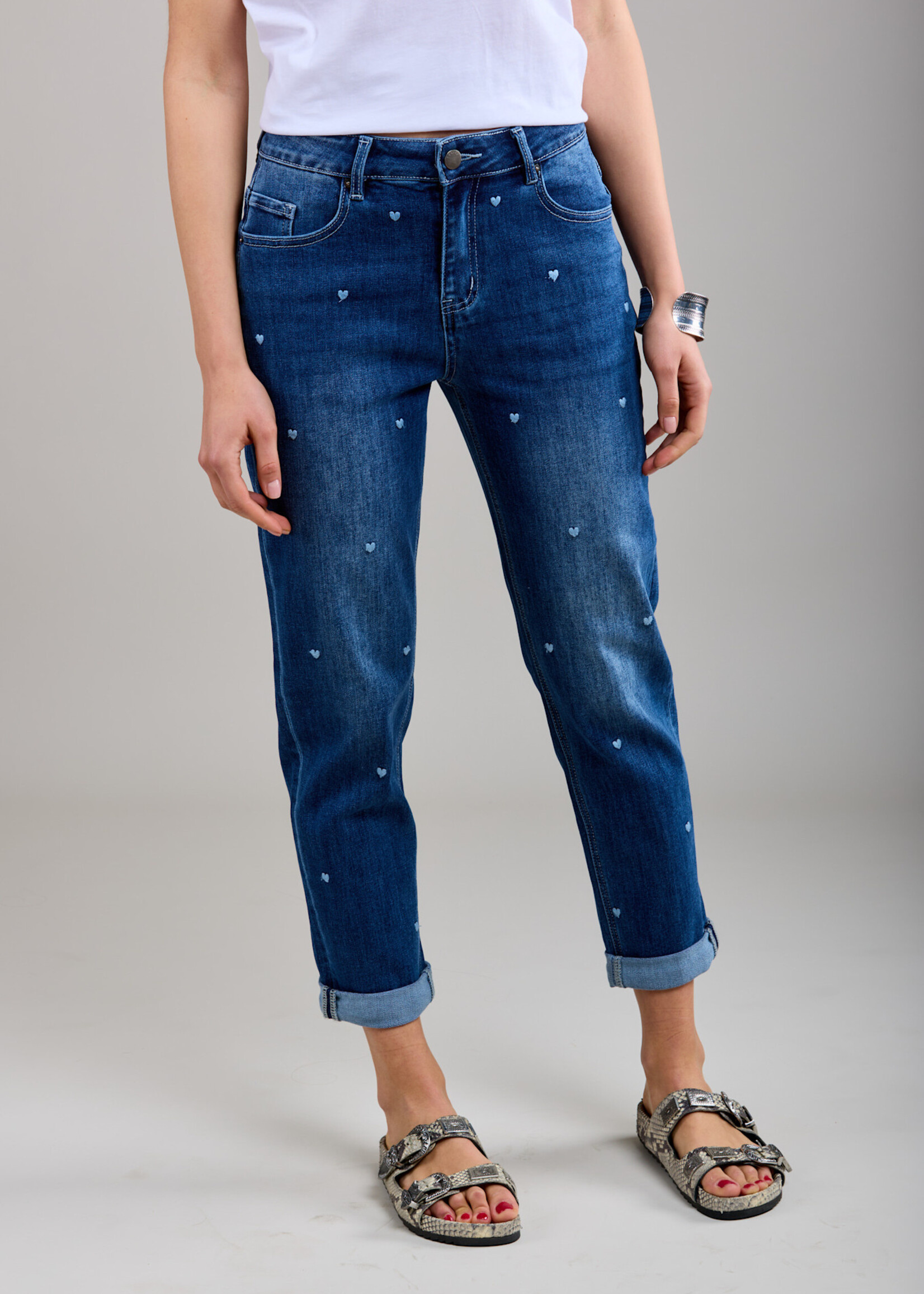 TOXIK3 JEAN BOY OURLET HARTJES GEBRODEERD - LOUKA