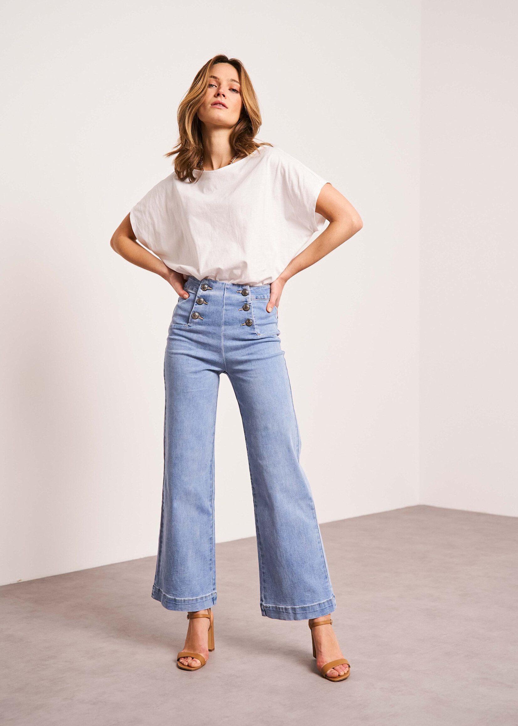 ORAIJE JEAN VICTORINE ANKLE WIDE DENIM