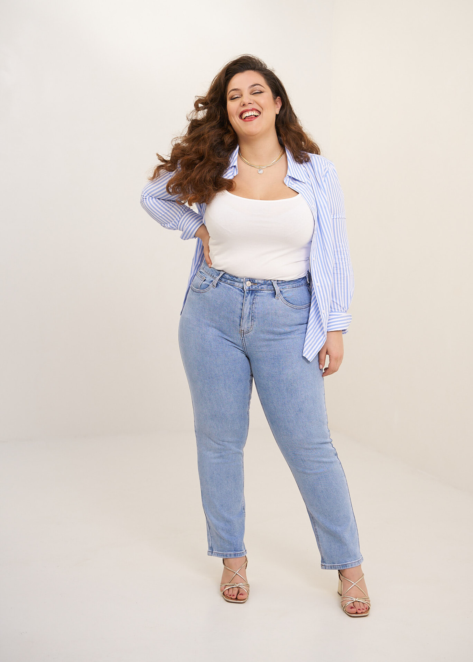 ORAIJE JEAN CLARA CURVY
