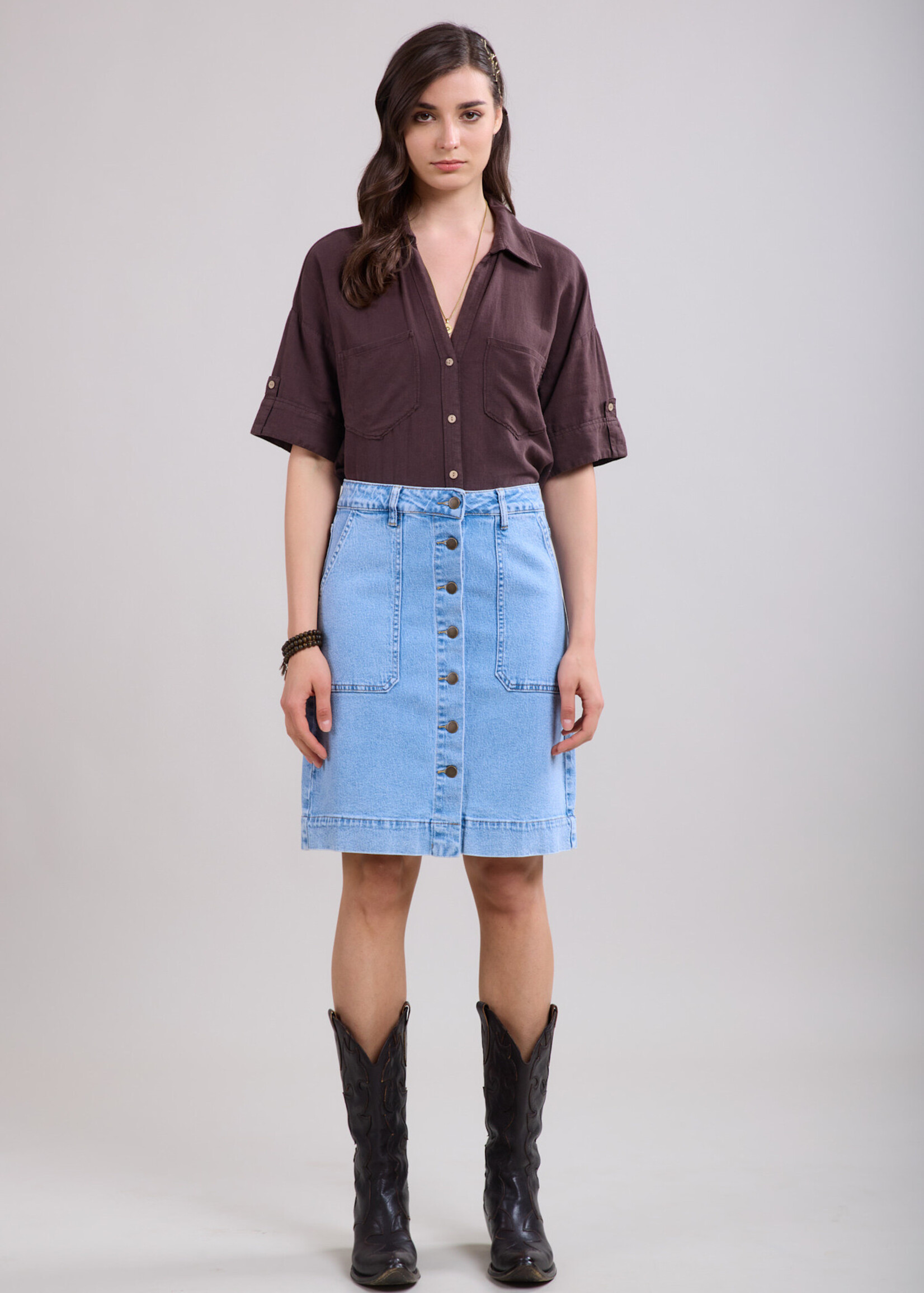 TOXIK3 MIDDELLANGE ROK TOXIK MET KNOPEN