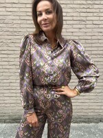 SATIJNEN BLOUSE MET GEOMETRISCHE PRINT
