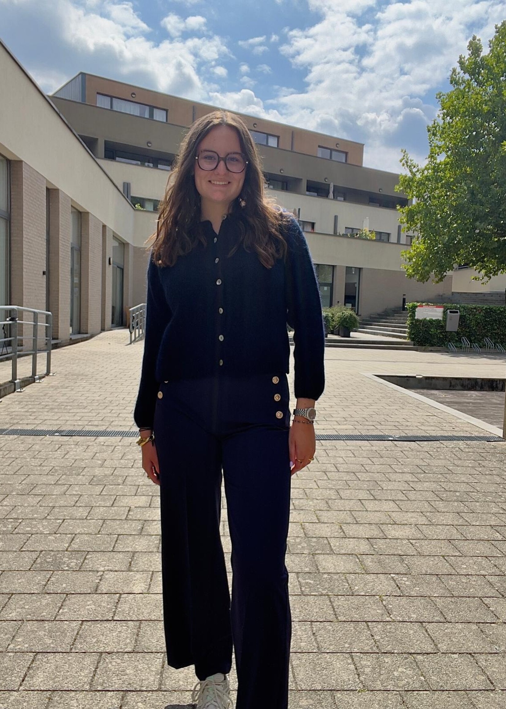 Elegante broek met gouden knopen – Blauw & Zwart, gegarandeerde elegantie