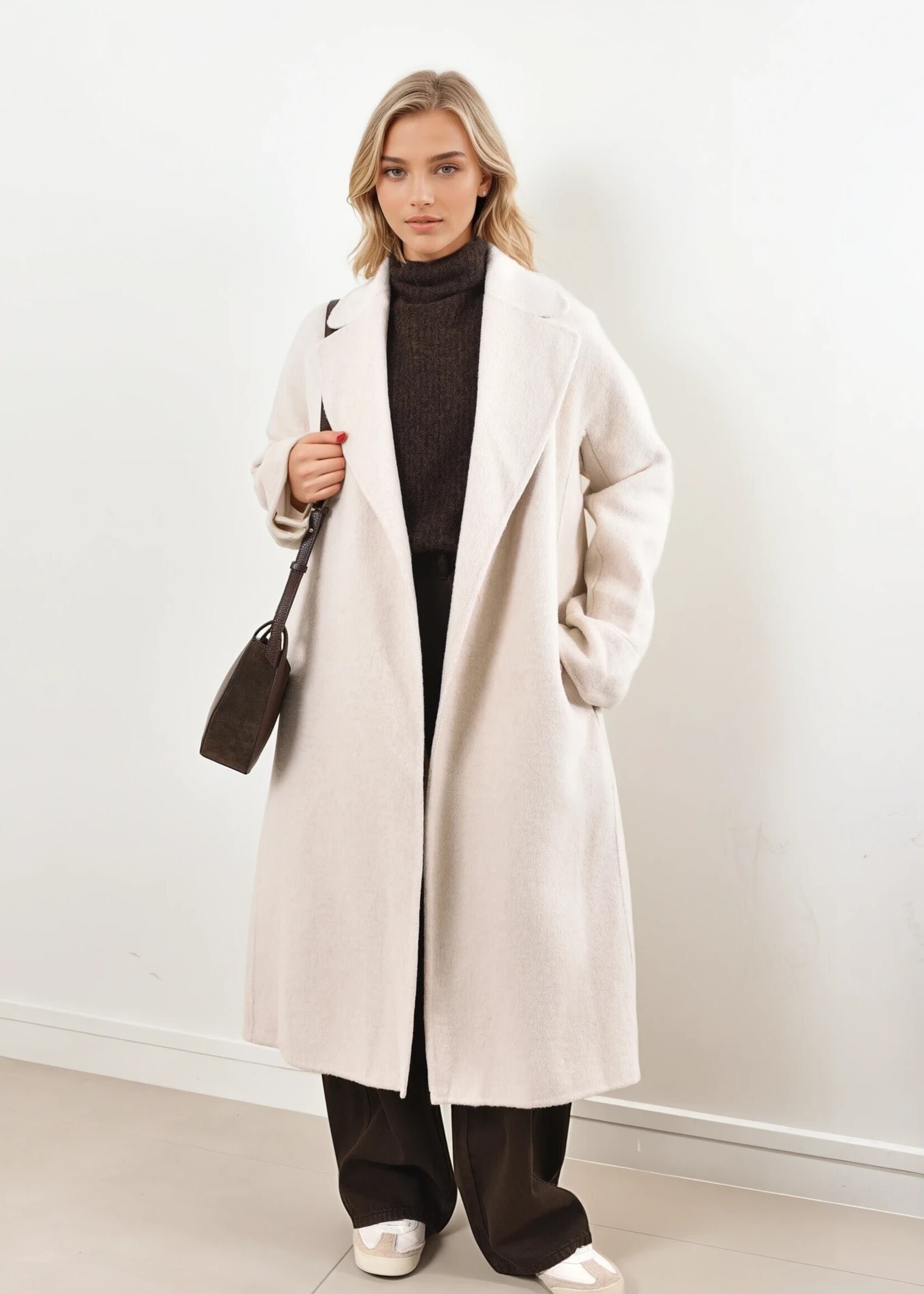 Lange Elegante Jas – Verkrijgbaar in Ecru & Choco