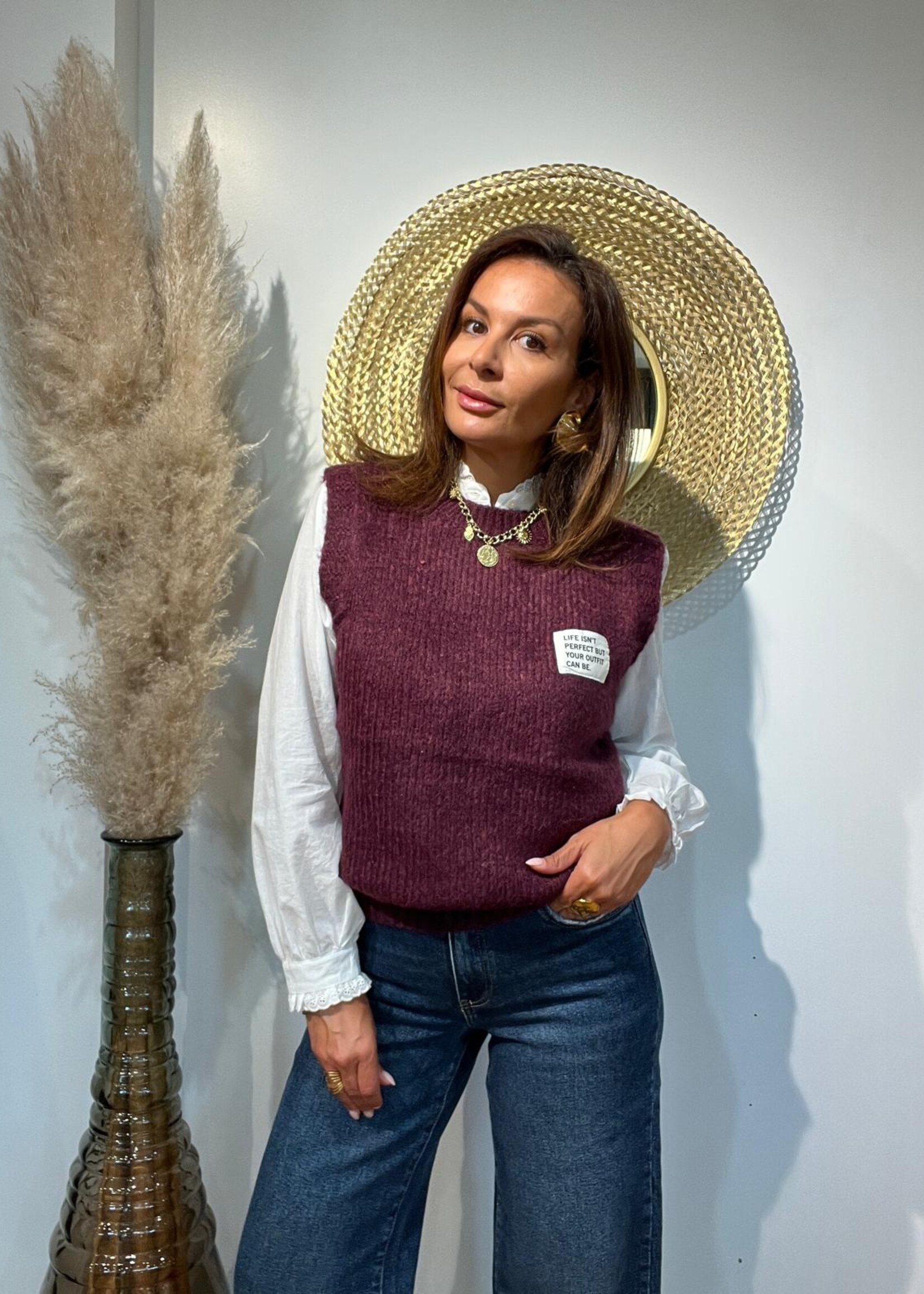 Mouwloze trui met embleem – verkrijgbaar in 4 kleuren