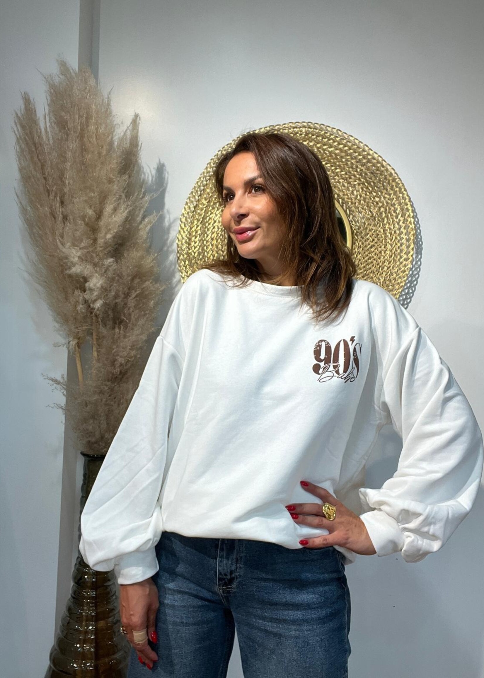 Sweat oversize 90’s Babe – Style rétro et confort absolu