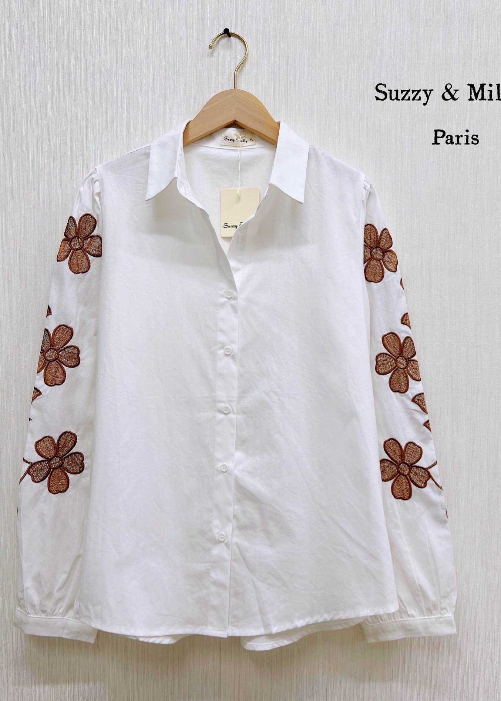Chemise Blanche avec Broderie Fleur Marron sur les Manches