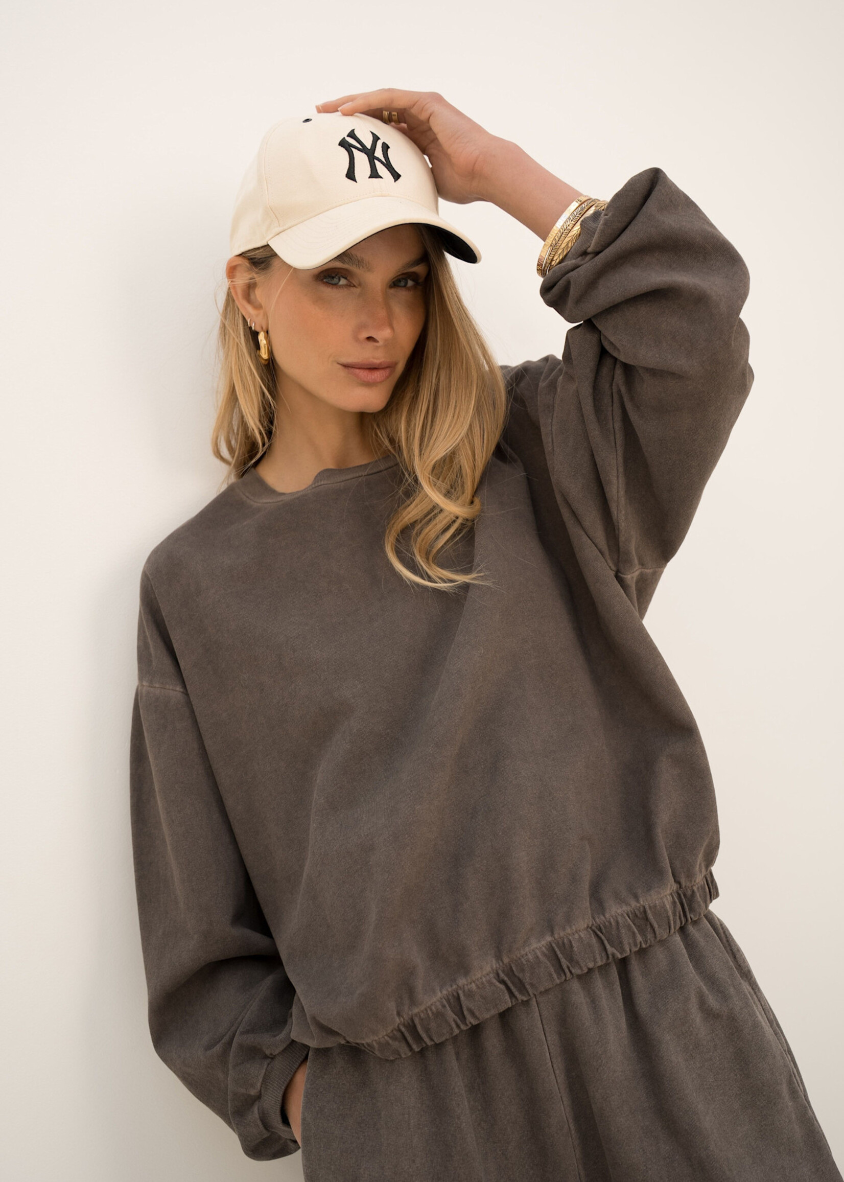 Sweat Coton Vintage à Taille Élastiquée – 100% Coton