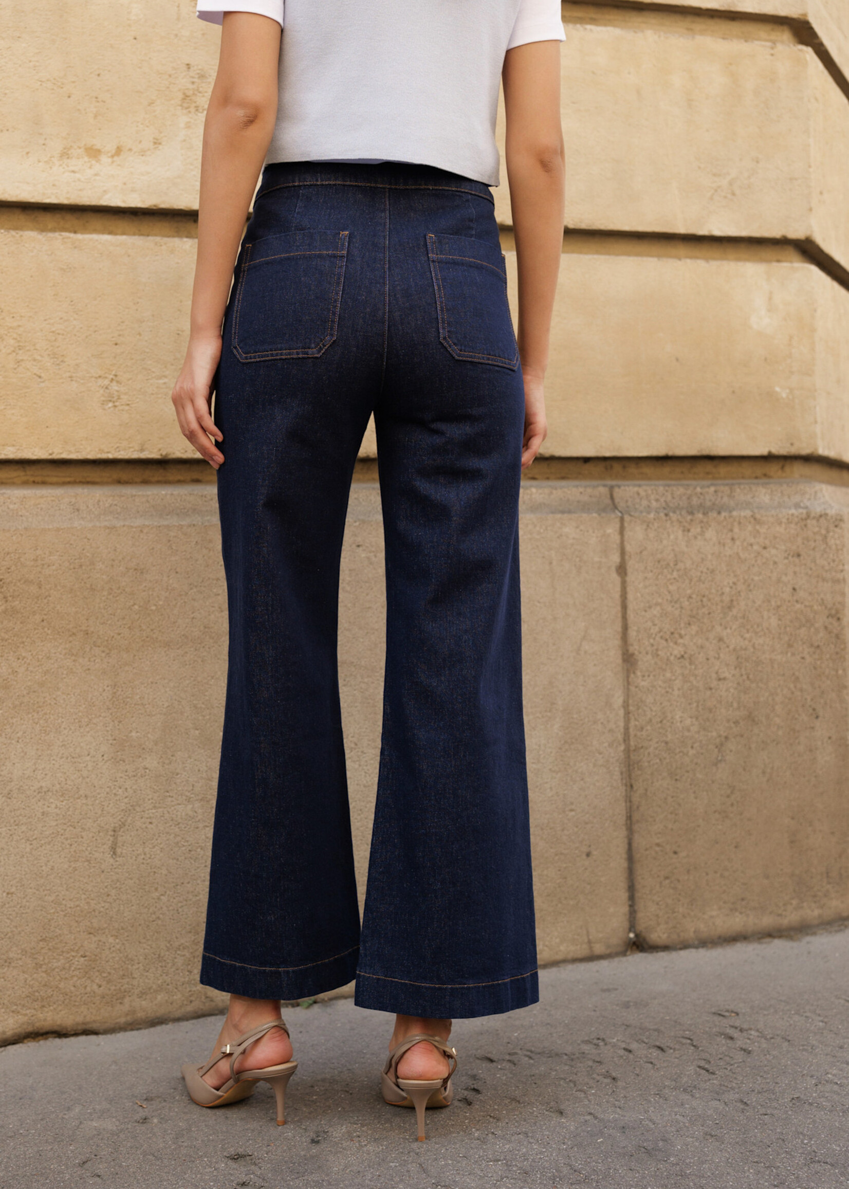 ORAIJE Jean Wide Cropped Victorine Ankle Wide – Style et confort