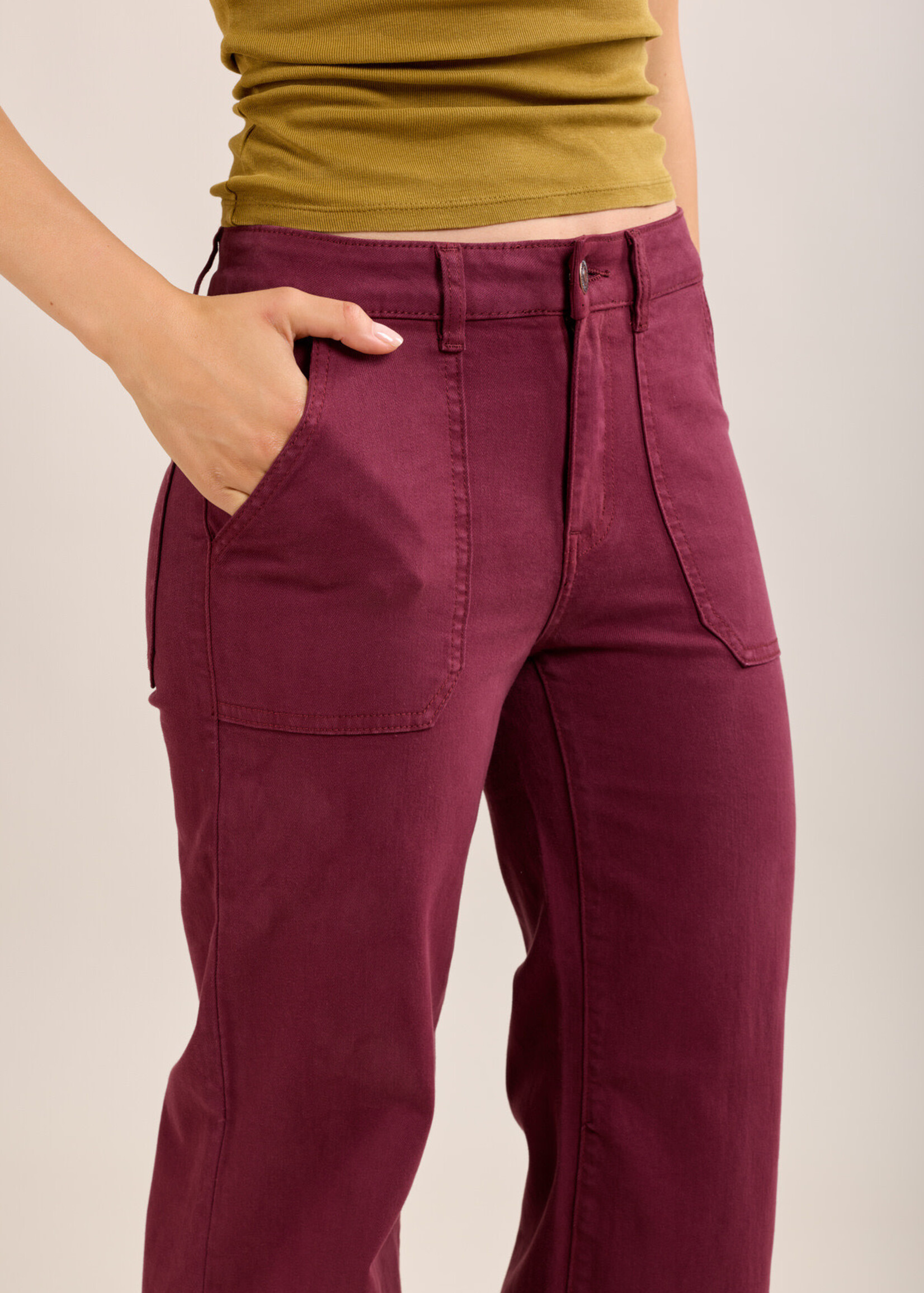 TOXIK3 TOXIK3 High-waist flared jeans met grote zakken