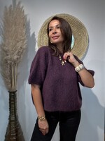 PULL KELLY COURTES MANCHES