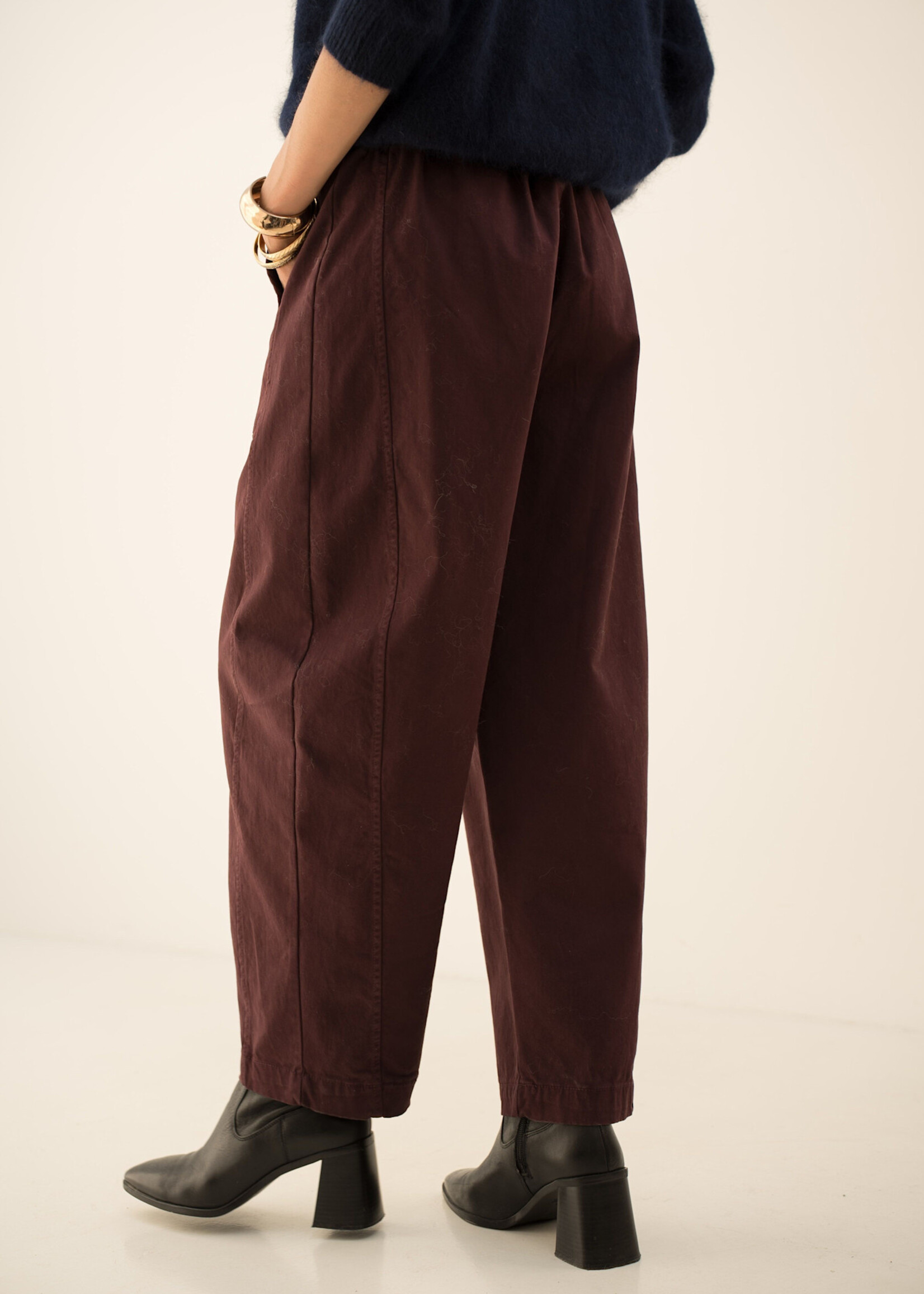 BARREL BROEK MET RIEM