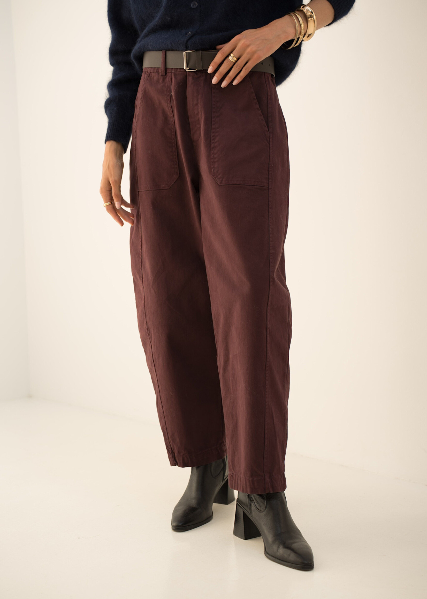 BARREL BROEK MET RIEM